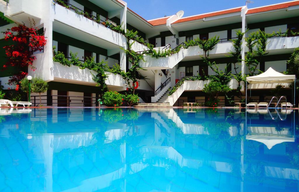 Appart hôtel Terinikos Sunny Garden Junior 2*