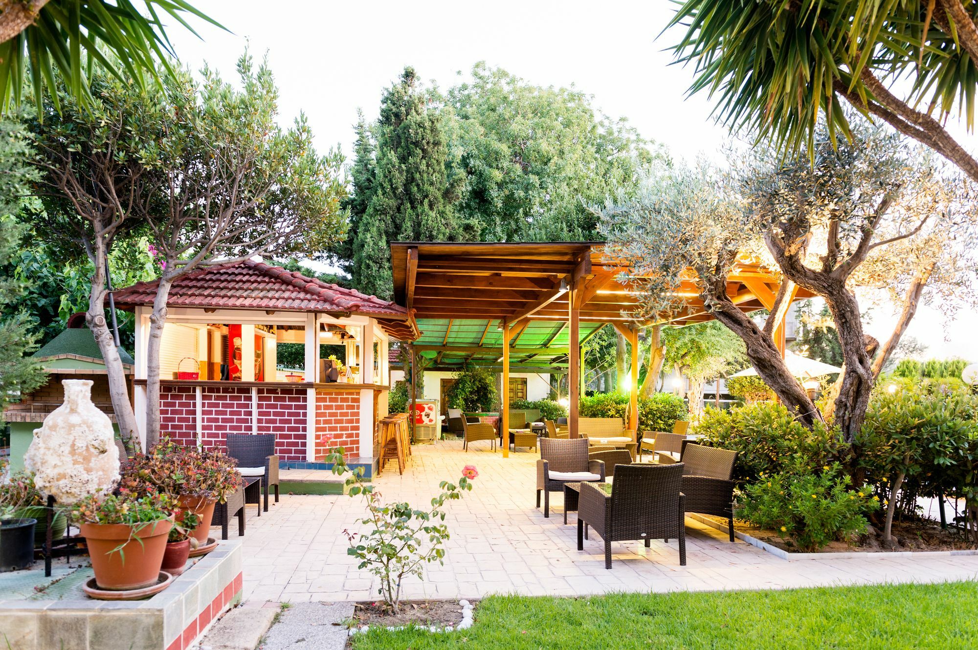 Terinikos Sunny Garden Junior Appart hôtel Ialysos (Rhodes)